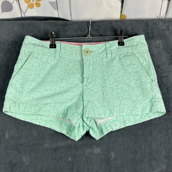 Lilly Pulitzer Walsh Light Aqua Floral Eyelet Lace Shorts Sz 4 - Picture 1 of 9